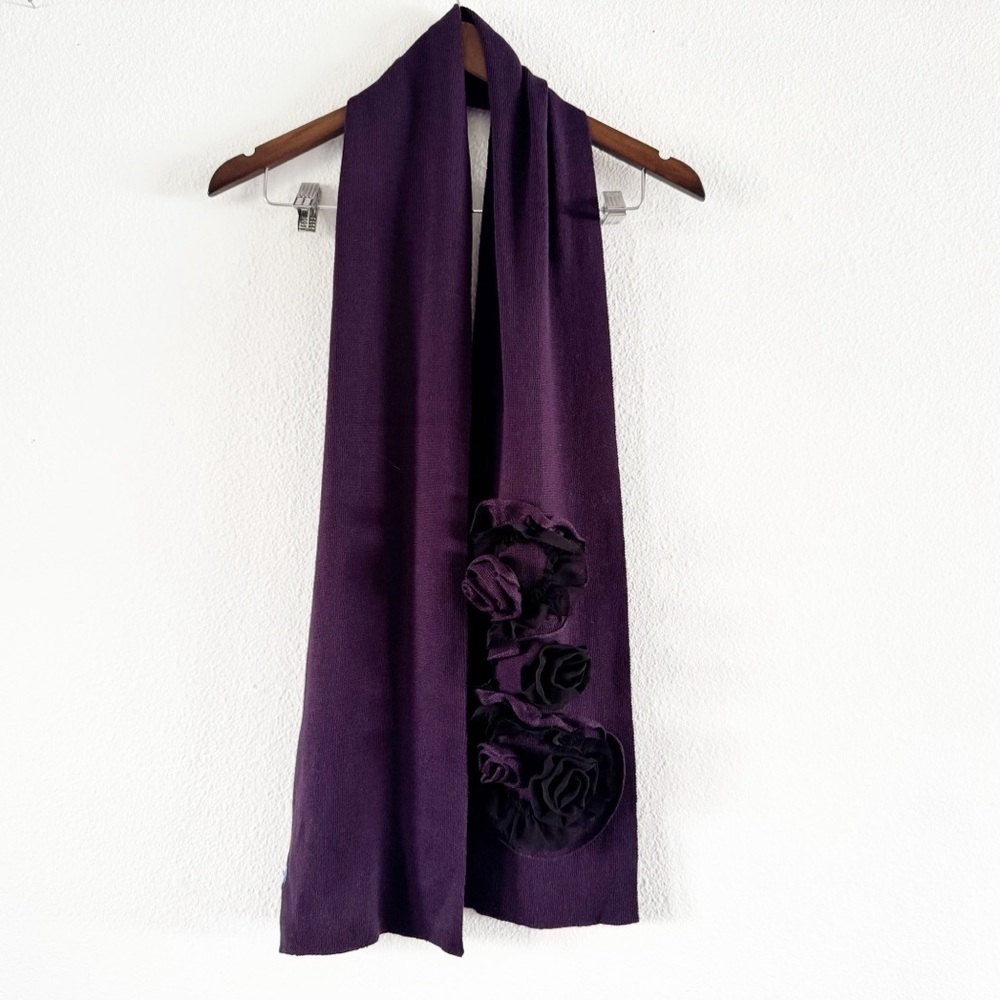 Vera Wang Soft Knit Fashion Scarf Floral Fabric Deep Purple Beet Accessory